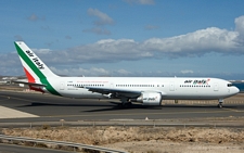 Boeing 767-304ER | I-AIGG | Air Italy | ARRECIFE-LANZAROTE (GCRR/ACE) 14.09.2006