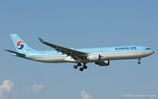 Airbus A330-323X | HL7554 | Korean Air | Z&UUML;RICH (LSZH/ZRH) 11.07.2006