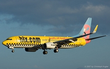 Boeing 737-8K5 | D-AHFX | Hapag-Lloyd Express | ARRECIFE-LANZAROTE (GCRR/ACE) 11.09.2007