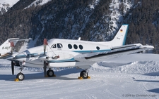 Beech C90A King Air | D-IIWB | untitled (ACH Hamburg) | SAMEDAN (LSZS/SMV) 02.01.2009