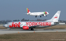 Boeing 737-377 | G-CELB | Jet2 | GENEVA (LSGG/GVA) 13.03.2010