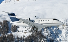 Bombardier Challenger CL.604 | HB-JGR | untitled (Nomad Aviation) | SAMEDAN (LSZS/SMV) 03.01.2010