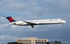 McDonnell Douglas MD-88 | N977DL | Delta Air Lines | MIAMI INTL (KMIA/MIA) 03.12.2012