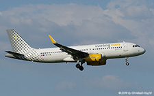 Airbus A320-232 | EC-LZE | Vueling Airlines | Z&UUML;RICH (LSZH/ZRH) 08.05.2016