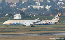 Boeing 787-10 | A6-BMA | Etihad Airways  |  Warner Bros cs | Z&UUML;RICH (LSZH/ZRH) 02.08.2024