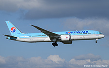 Boeing 787-9 | HL7209 | Korean Air  |  Korean Air now operates the Boeing 787-9 on their flights to Zurich | Z&UUML;RICH (LSZH/ZRH) 01.04.2025