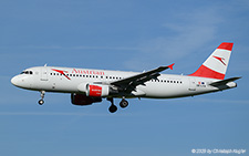 Airbus A320-216 | OE-LXA | Austrian Airlines  |  This Airbus A320 of Austrian Airlines only has part of the Member of Lufthansa Group sticker applied. | Z&UUML;RICH (LSZH/ZRH) 30.05.2025