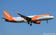 Airbus A320-214 | OE-IZN | easyJet Europe Airline  |  This Airbus A320 of easyJet Europe is seen here on its flight from Naples to Zurich. | Z&UUML;RICH (LSZH/ZRH) 30.05.2025