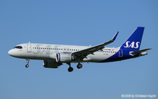 Airbus A320-251n | EI-SIM | SAS Scandinavian Airlines System (SAS Connect)  |  This Airbus A320neo of SAS is operated by SAS Connect and is captured approaching runway 14 in Zurich. The aircraft is flying the morining flight from Stockholm to Zurich | Z&UUML;RICH (LSZH/ZRH) 11.07.2025