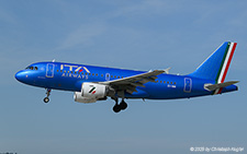 Airbus A319-111 | EI-IMM | ITA Airways  |  This Airbus A319 of ITA Airways is arriving from Rom. | Z&UUML;RICH (LSZH/ZRH) 18.07.2025