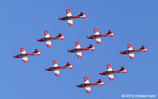 Pilatus PC-7 | FORMATION | Swiss Air Force  |  The Pilatus PC-7 Team caused the airport of Zurich to be closed for all traffic during their display. | Z&UUML;RICH (LSZH/ZRH) 05.09.2025