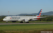 Boeing 787-9 | N844MC | American Airlines  |  This Boeing 787-9 of American Airlines has landed on runway 14 in Zurich. The flying time from Philadelphia was 7h07min.  | Z&UUML;RICH (LSZH/ZRH) 19.09.2025