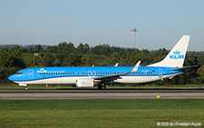 Boeing 737-9K2 | PH-BXT | KLM Royal Dutch Airlines  |  This Boeing 737-900 of KLM Royal Dutch Airlines is about to vacate runway 14 in Zurich after its flight KLM1917 from Amsterdam. KLM only operated 5 Boeing 737-900 aircraft.  | Z&UUML;RICH (LSZH/ZRH) 19.09.2025