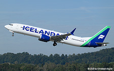 Boeing 737 MAX 9 | TF-ICB | Icelandair  |  Icelandair is operating 4 Boeing 737 MAX 9 aircraft, each has the tail in a different colour.  | Z&UUML;RICH (LSZH/ZRH) 20.09.2025